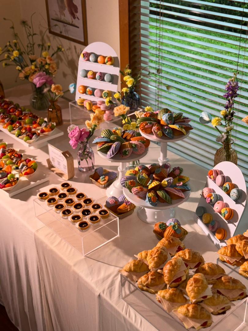 Colourful personalised dessert and savoury table by Munchybaby in Kuala Lumpur